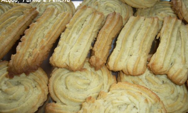 Biscotti di Pasta Frolla Montata
